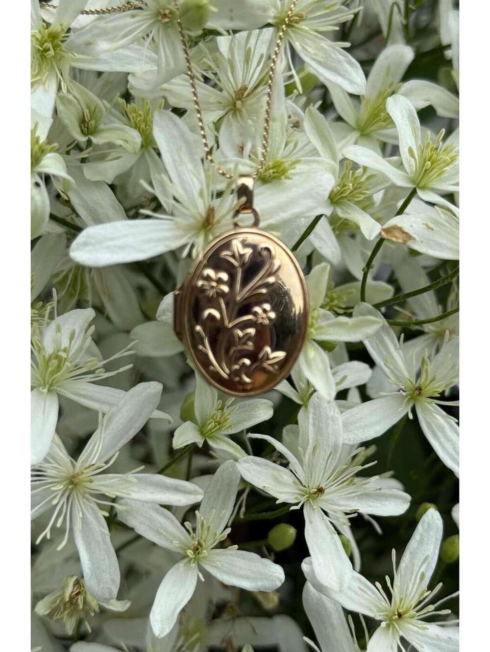 Vintage 9K Yellow Gold Oval Locket Pendant, Hand Engraved Floral Design